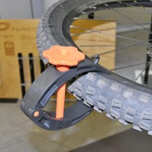 OFFROAD srl Décolleur de pneus VTT